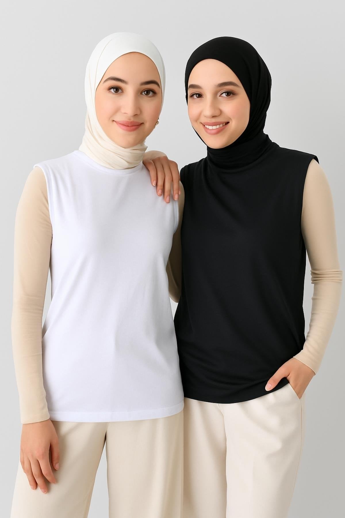 2'li Paket Bisiklet Yaka Kolsuz İçlik Seti – Siyah & Beyaz