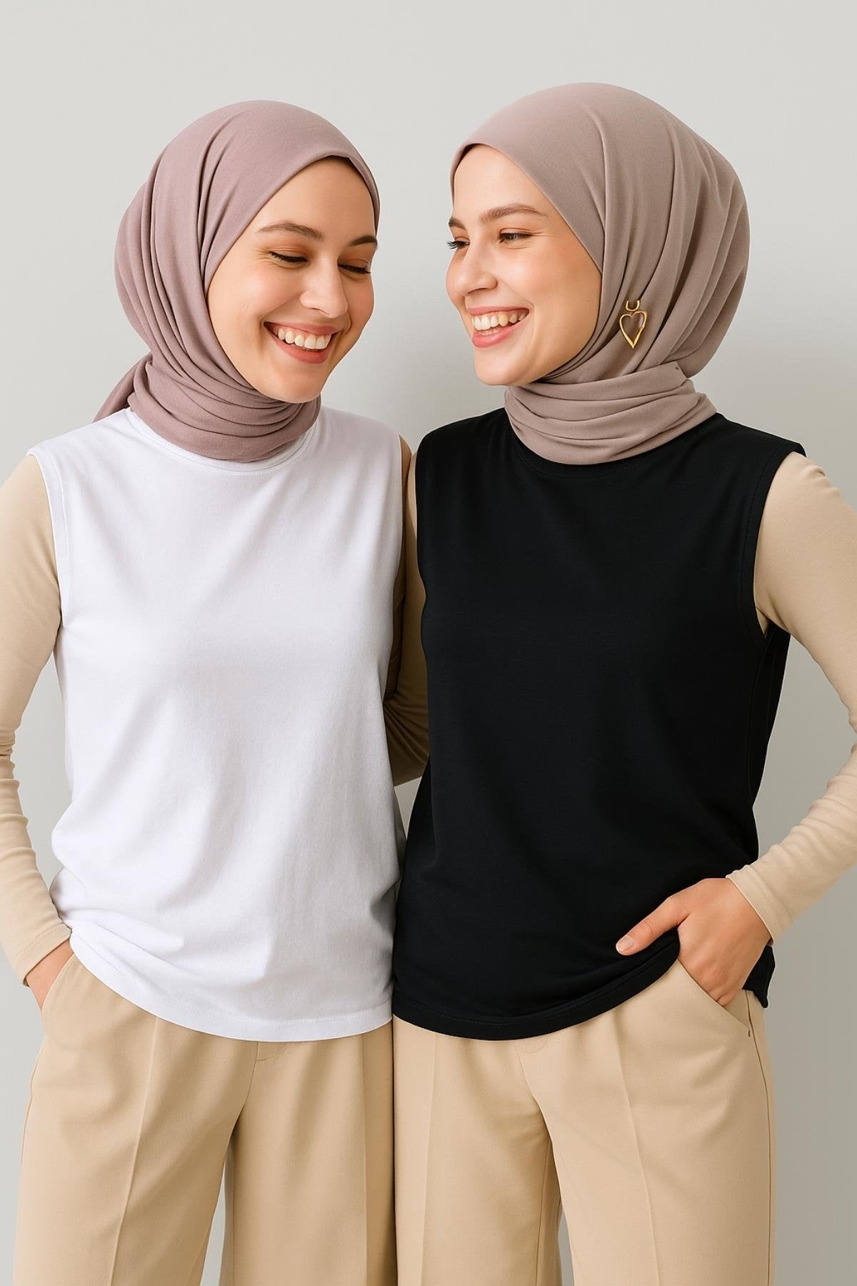 2'li Paket Bisiklet Yaka Kolsuz İçlik Seti – Siyah & Beyaz