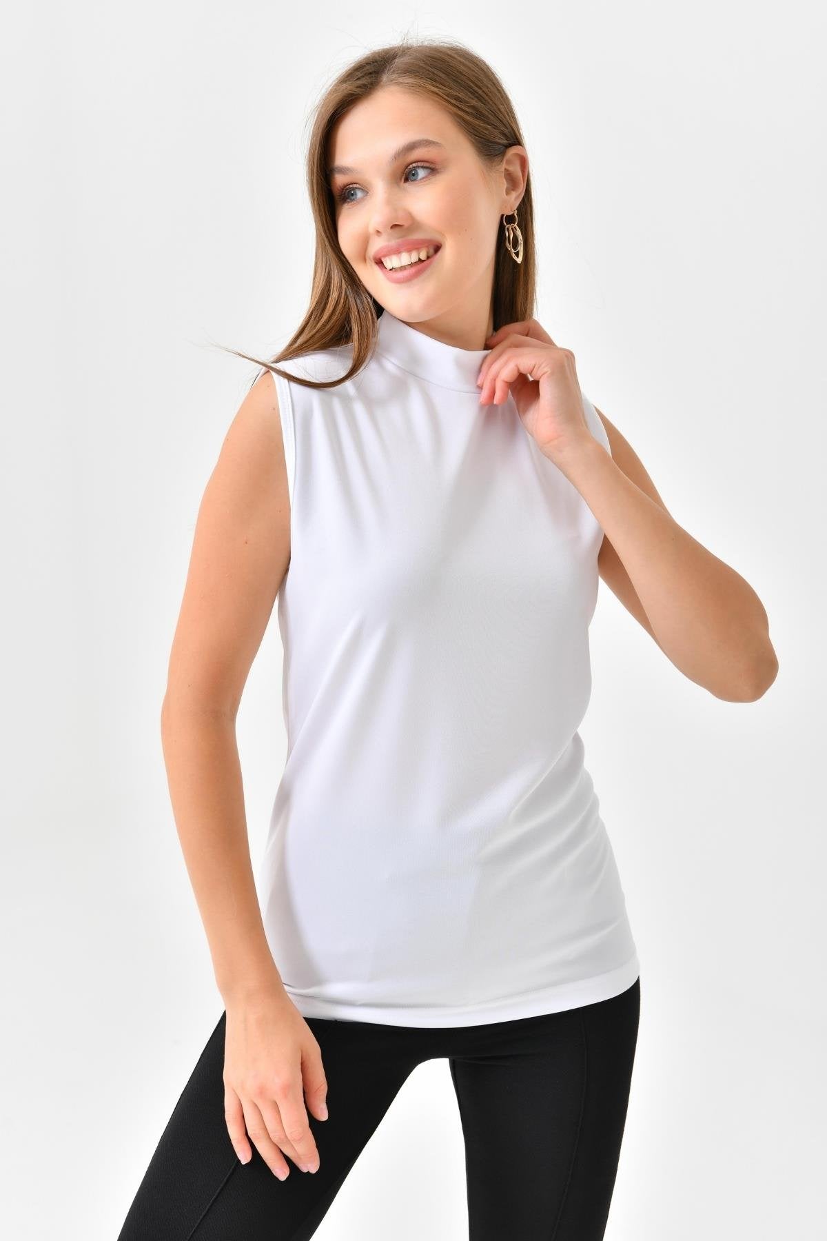 Balıkçı Yaka Kolsuz İçlik – Beyaz