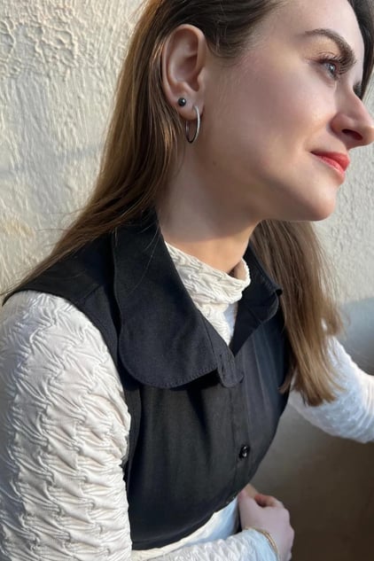 Zarif Papatya Model Gömlek Yakası - Siyah