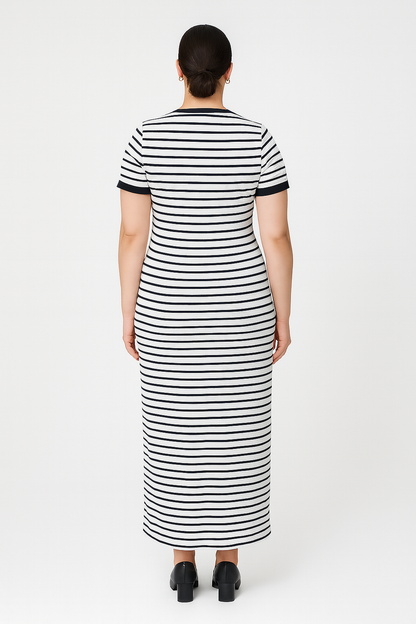 Büyük Beden Kısa Kollu Fitilli Elbise - Siyah Beyaz Çizgili