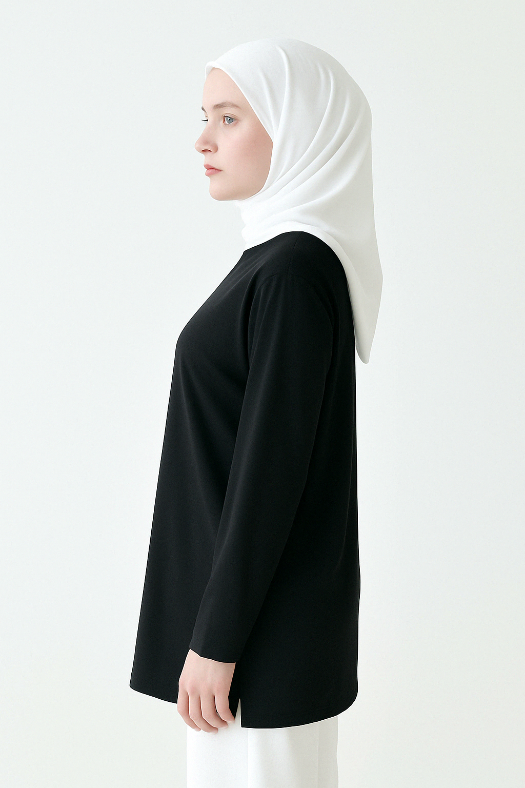 Long-Sleeved Tunic (Bandana Included) - Black