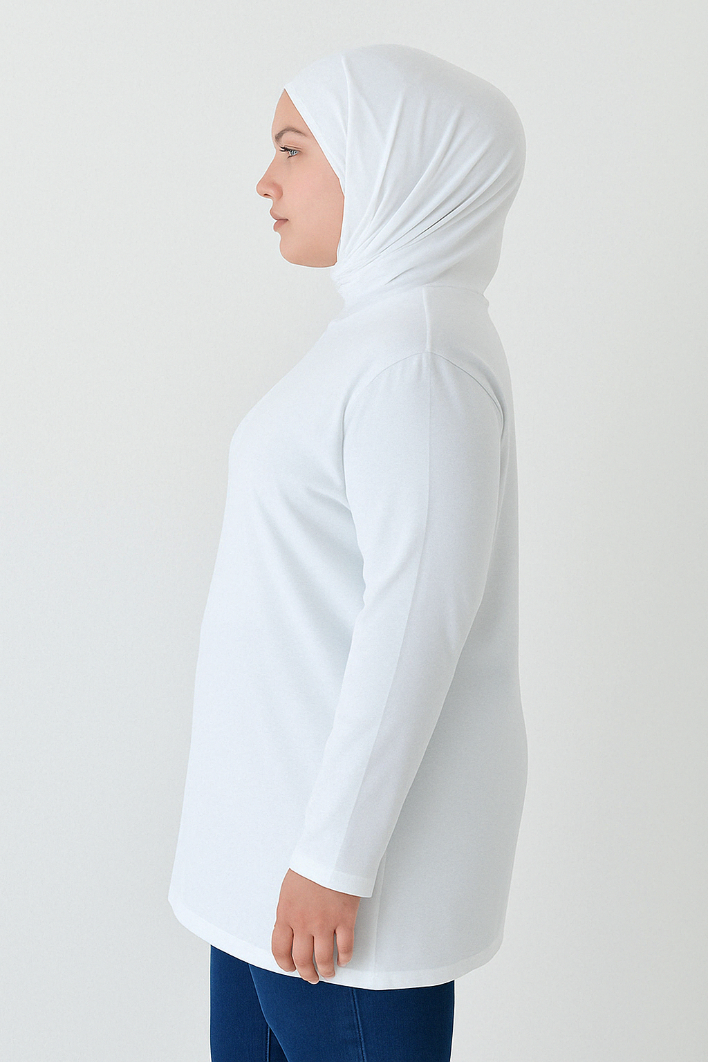 Long-Sleeved Tunic (Bandana Included) - White