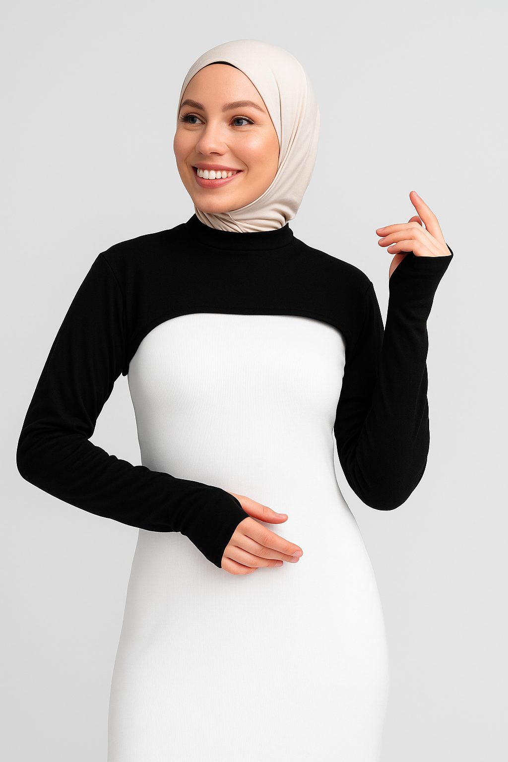 Dik Yaka Parmaklı Boyunluklu Kolluk - Siyah