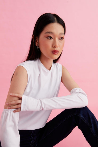 Parmak Detaylı Lastikli Kolluk - Beyaz