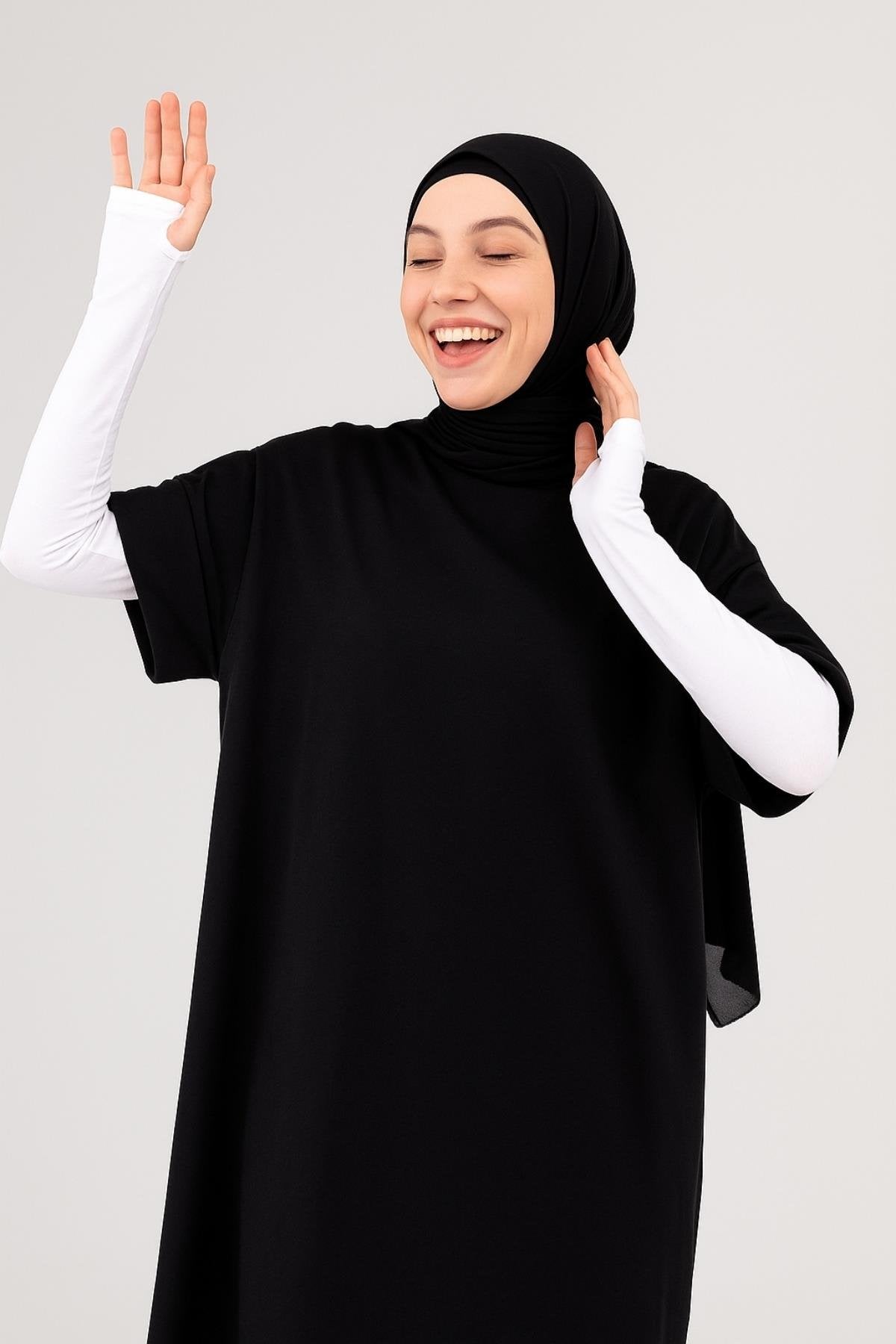 Parmak Detaylı Lastikli Kolluk - Beyaz