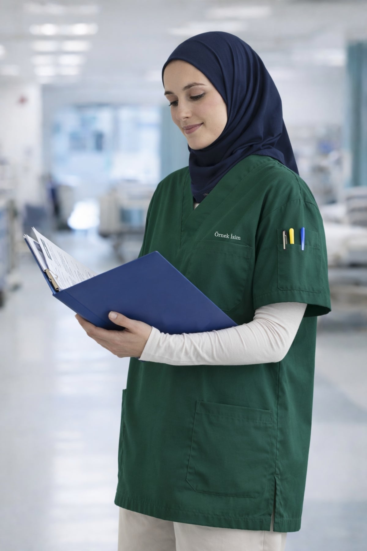 Kişiye Özel İsimli Tek Üst 4 Cepli Scrubs Forma - Yeşil